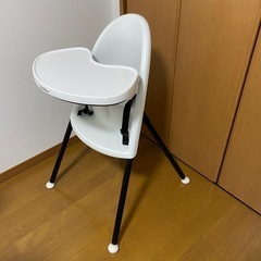 ベビービョルン BABYBJORN ハイチェア ハーネス付きの画像