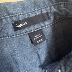 🌈美品　GAPKids デニムシャツ　110の画像