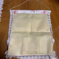 花柄レース装飾マルチケース　壁掛け用の画像
