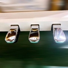 神奈川県内配送相談可【神奈川県厚木市引取希望】ローランド 電子ピアノF-140R-WH白色の画像