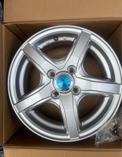 14インチ　アルミホイール　新品未使用　引き取り限定