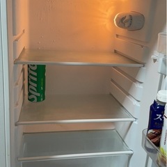 冷蔵庫の画像