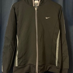 NIKE 刺繍ジャージブルゾンの画像
