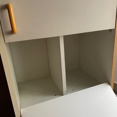 吊り戸棚の画像