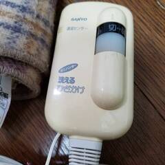 SANYO　サンヨー　ホットブランケット　BSH-11　電気ひざかけ　動作確認済みの画像