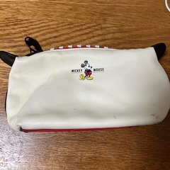 【引き取り限定】ミッキーのファスナー型ポーチの画像