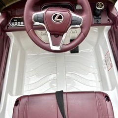 【購入者決定】レクサス LC500 乗用ラジコン リングボーイ 結婚式 の画像