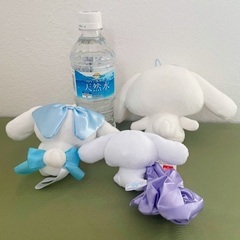 新品　3個セット！　シナモロールのシュシュ、ぬいぐるみの画像