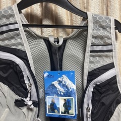 リュック　ランニングトレイルサイクリング　新品未使用の画像