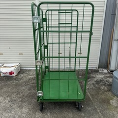 カゴ台車の画像