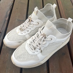 ZARAファブリックスニーカー37レディースの画像