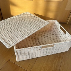 ニトリ バスケット 横型ハーフの画像