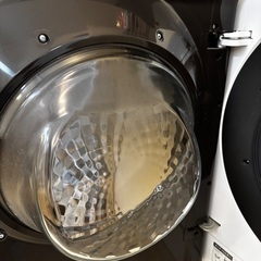 SHARP ドラム式洗濯乾燥機ES-WS13 左開き　2021年購入の画像