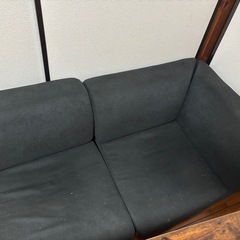 ニトリカーテン×2箇所分　ローソファー　ゴミ箱　の画像