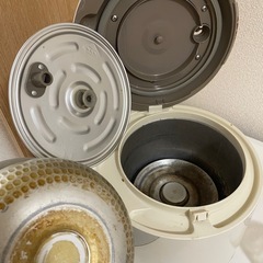 炊飯器の画像