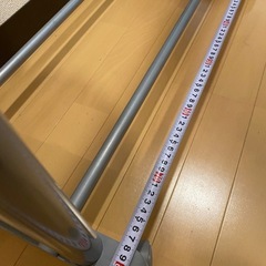 ハンガーラックの画像
