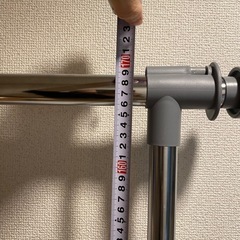 ハンガーラックの画像