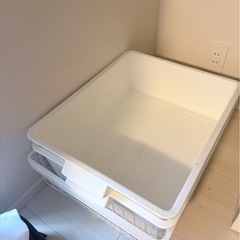 ワイヤーバスケット　収納ケースの画像