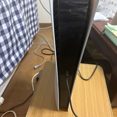 プレステ5デジタルエディション・コントローラー付きの画像