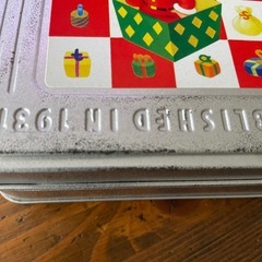 11月末処分！中古品　お菓子の缶の画像