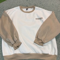 レディース　トレーナー　パーカーまとめ売り　バラ売り可能の画像