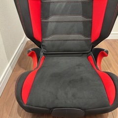 メルセデスベンツ　AMG チャイルドシートの画像