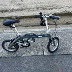アウトランクグリーン　14インチ折り畳み自転車の画像