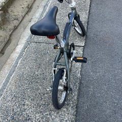 アウトランクグリーン　14インチ折り畳み自転車の画像