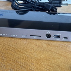 Thunderbolt 3 Dock 多機能ドックの画像