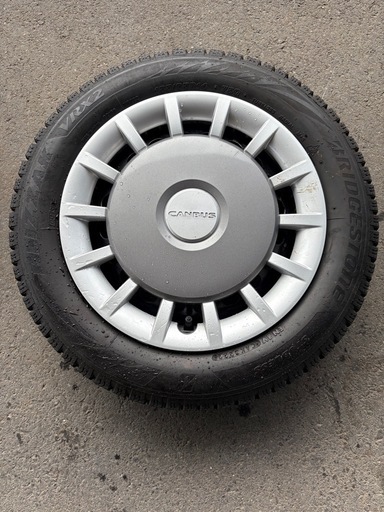スタッドレスキャンパス用？美品バリ山4本セット鉄ホイール付き