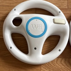 任天堂Wii Wii U マリオカート　ハンドル　ホワイト　2個セットの画像