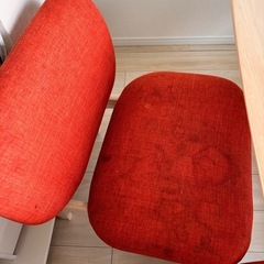 【無料】ダイニングチェアセット(ベンチ1脚、1人用2客)の画像