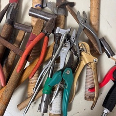 大工道具まとめて　のこぎりトンカチペンチなどDIY道具の画像