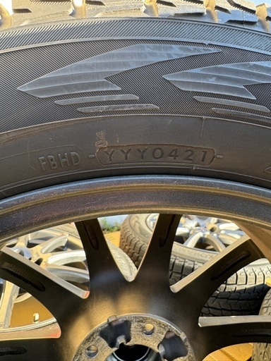 タイヤホイールセット　VELVA 18インチ　