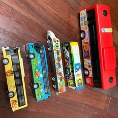 アンパンマン・トーマス・リラックスのバスと電車✨乗り物おもちゃの画像