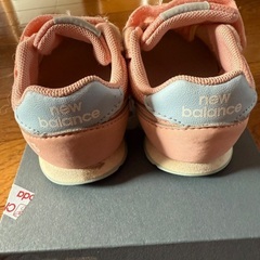 13センチ ニューバランスの子供用靴の画像