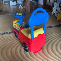 手押し車 汽車の画像