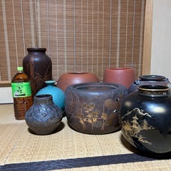 壺、火鉢、花瓶セットの画像