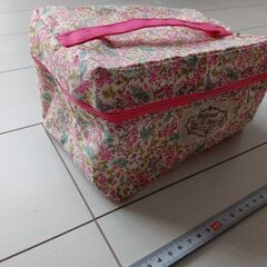 未使用★ポーチなど★セットの画像