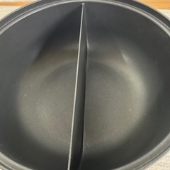 仕切り鍋　蓋付き　しゃぶしゃぶ の画像