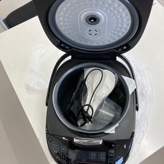 予約済み　
炊飯器新品の画像