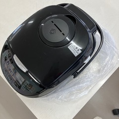 予約済み　
炊飯器新品の画像