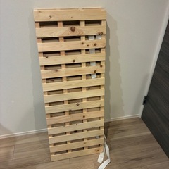 【譲ります】4つ折りセミダブルベッドすのこの画像
