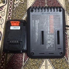 BLACK&DECKER/18Vバッテリ+充電器セット/の画像