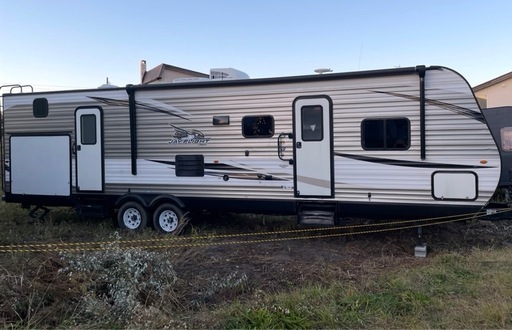 【値下げ‼️】11月末までJAYCO キャンピングトレーラー