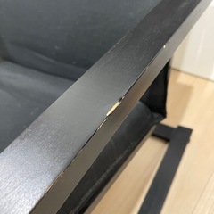 【フジ医療器】マッサージ機を置く椅子の画像