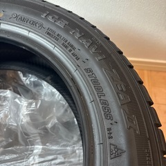 【取引中
】古タイヤスタッドレス4本の画像