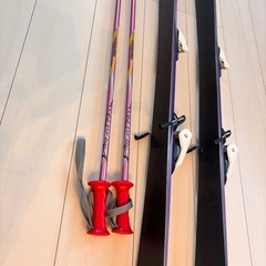 スキー板128cm ストック105cm セットの画像