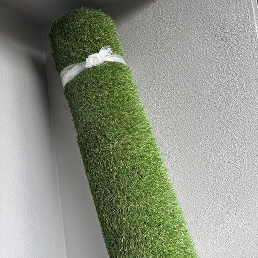新品　
人工芝　　