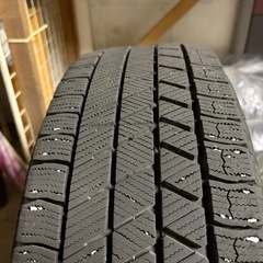 スタッドレスタイヤ+アルミホイール　15インチ　
4本　ブリヂストン　VRX3 の画像